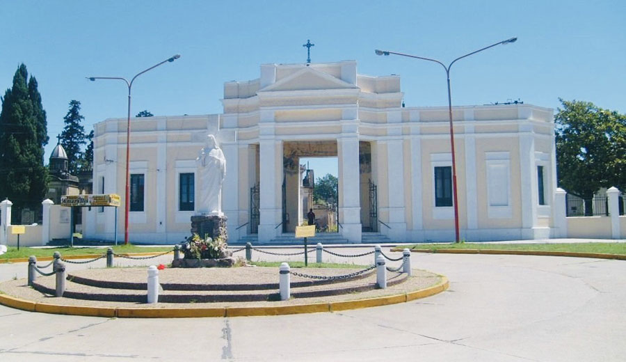 Sepultaron el cuerpo de la mujer hallada ahogada en el río Uruguay - imagen de origen