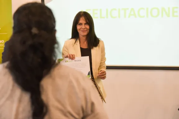 UPCN fortalece la capacitación de los trabajadores estatales - imagen de origen