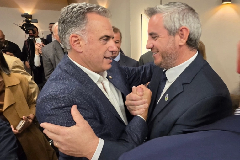 Walser se reunió con el presidente de Uruguay y dijo que relocalizarán la refinería de HIF Global - imagen de origen