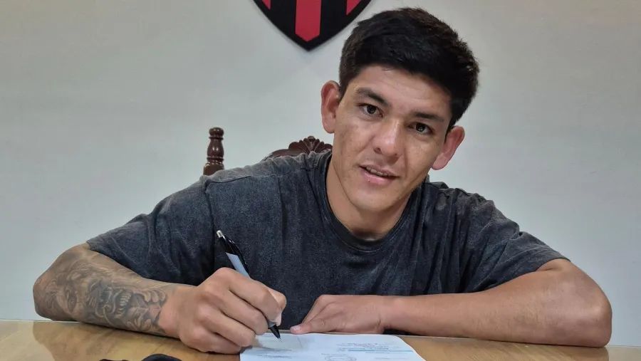 Patronato confirmó la llegada del delantero Diego Armando Díaz | Análisis - imagen de origen
