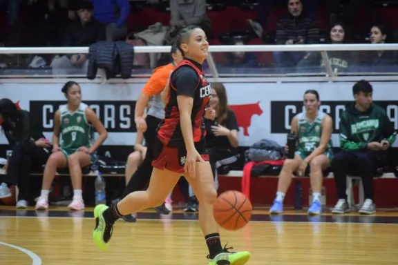 Central Entrerriano se mantiene como escolta en la Liga Femenina de Mayores - imagen de origen