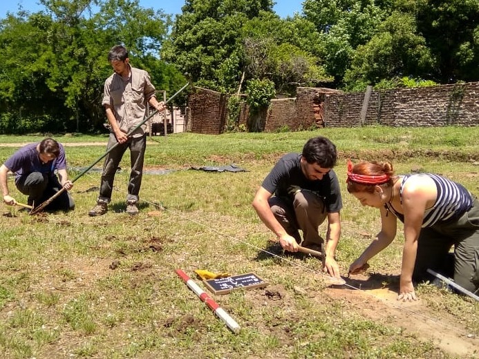 Club de Arqueología de Gualeguaychú: una tecnología del futuro - imagen de origen