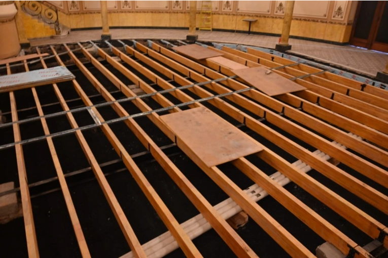 Comenzó el tramo final de la obra previa a la reapertura del Teatro Gualeguaychú - imagen de origen