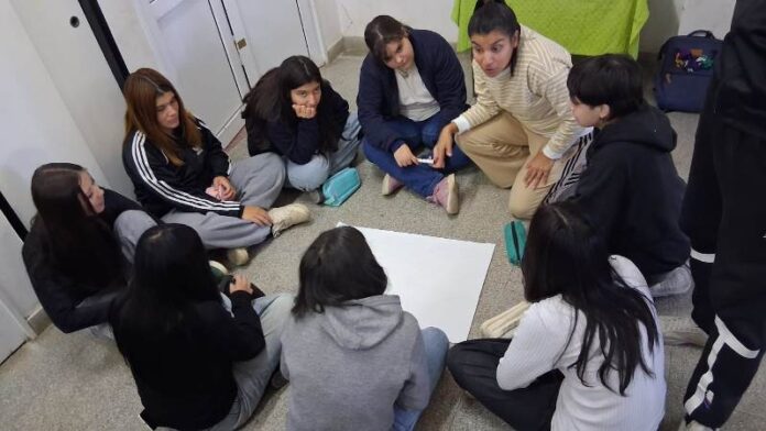 Juventudes: presentaron el programa “Mi Centro de Estudiantes” - imagen de origen