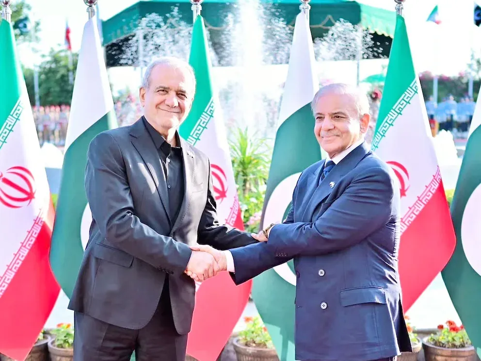 Pakistán quiere seguir mediando entre Estados Unidos e Irán hasta que se logre una “paz duradera” - imagen de origen