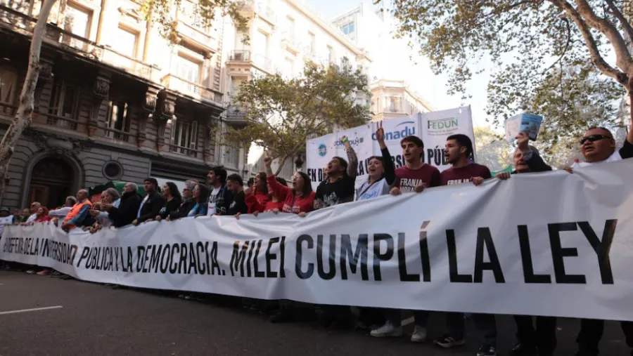 Financiamiento universitario: la Corte Suprema desestimó el recurso del gobierno y dejó firme la cautelar | Análisis - imagen de origen