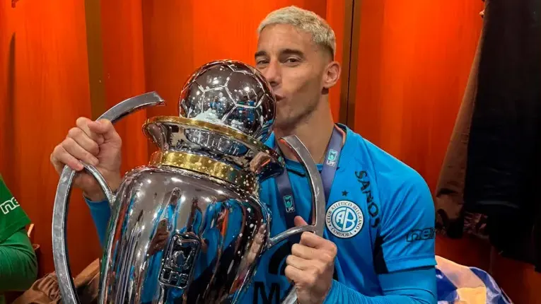Leo Morales, el entrerriano que pasó de albañil fanático de River a amargarle la final y ser campeón con Belgrano - imagen de origen