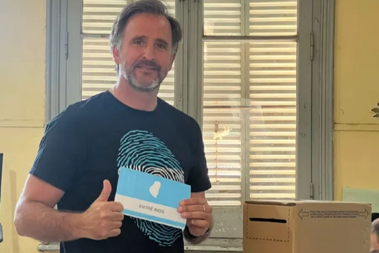 El senador por Entre Ríos Joaquín Benegas Lynch se sumó al blanqueo de la Ley de Inocencia Fiscal - imagen de origen