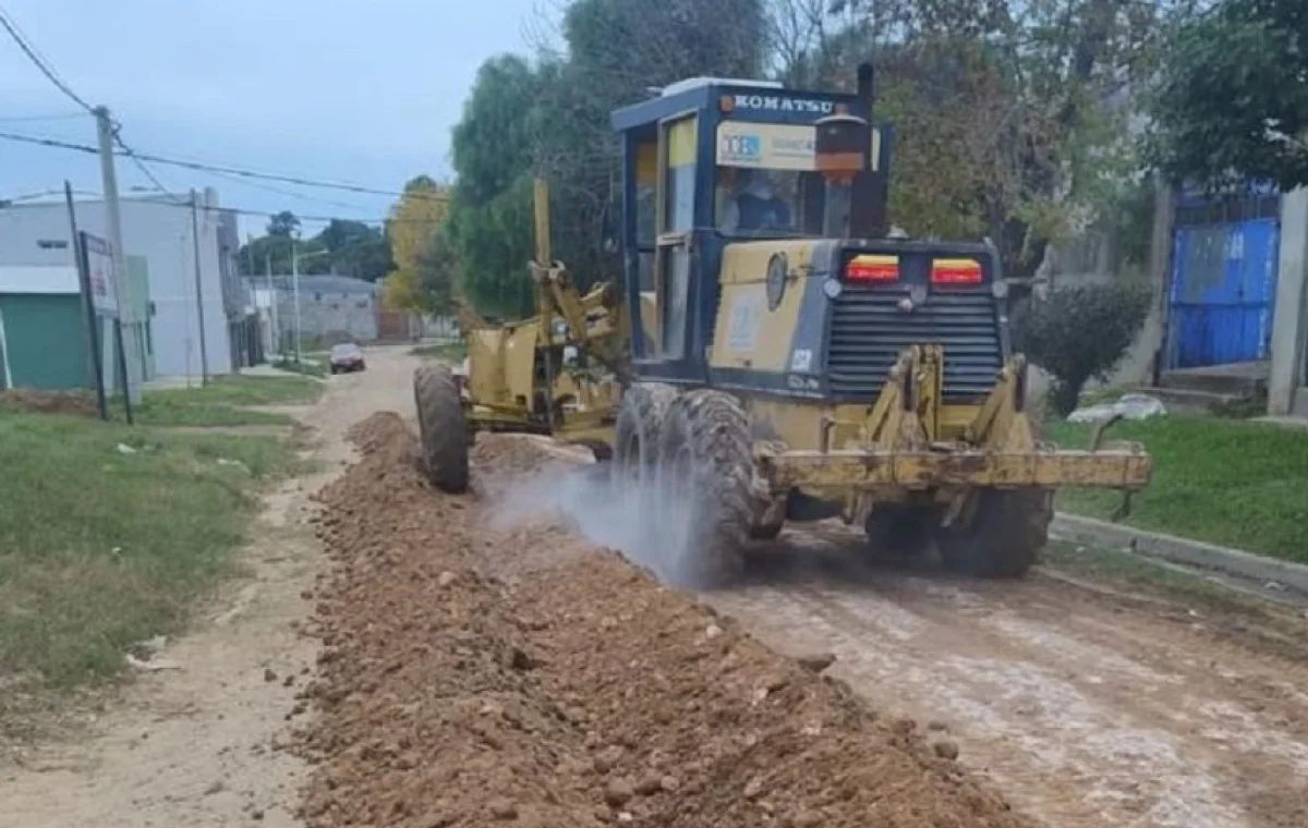 Comenzó la obra de pavimentación en Barrios La Rural y Santa Rita - imagen de origen
