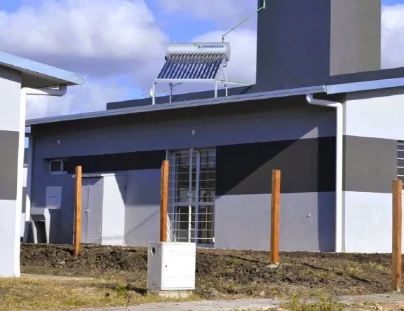 La provincia abrirá una licitación para culminar 20 viviendas en Urdinarrain - imagen de origen